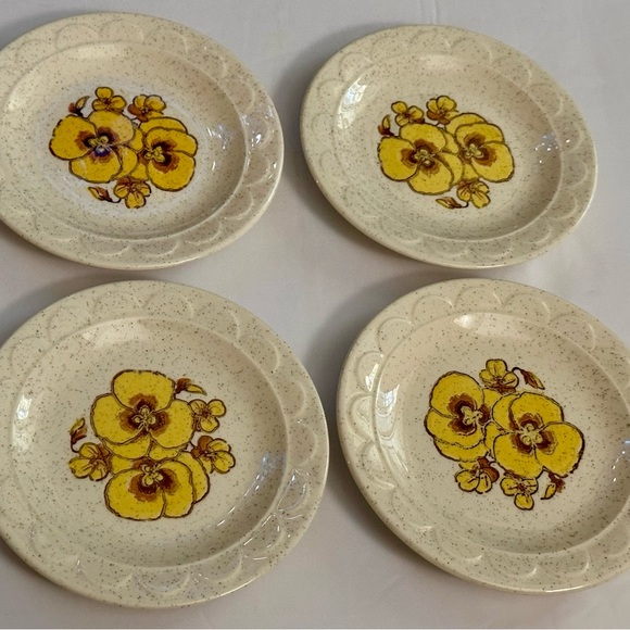 Vintage Style Yellow Floral Bread & Butter Plates - Set of 4, Great Condition - Picture 11 of 16